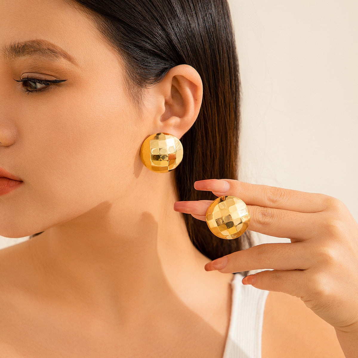 Drop Comma Stud Earrings